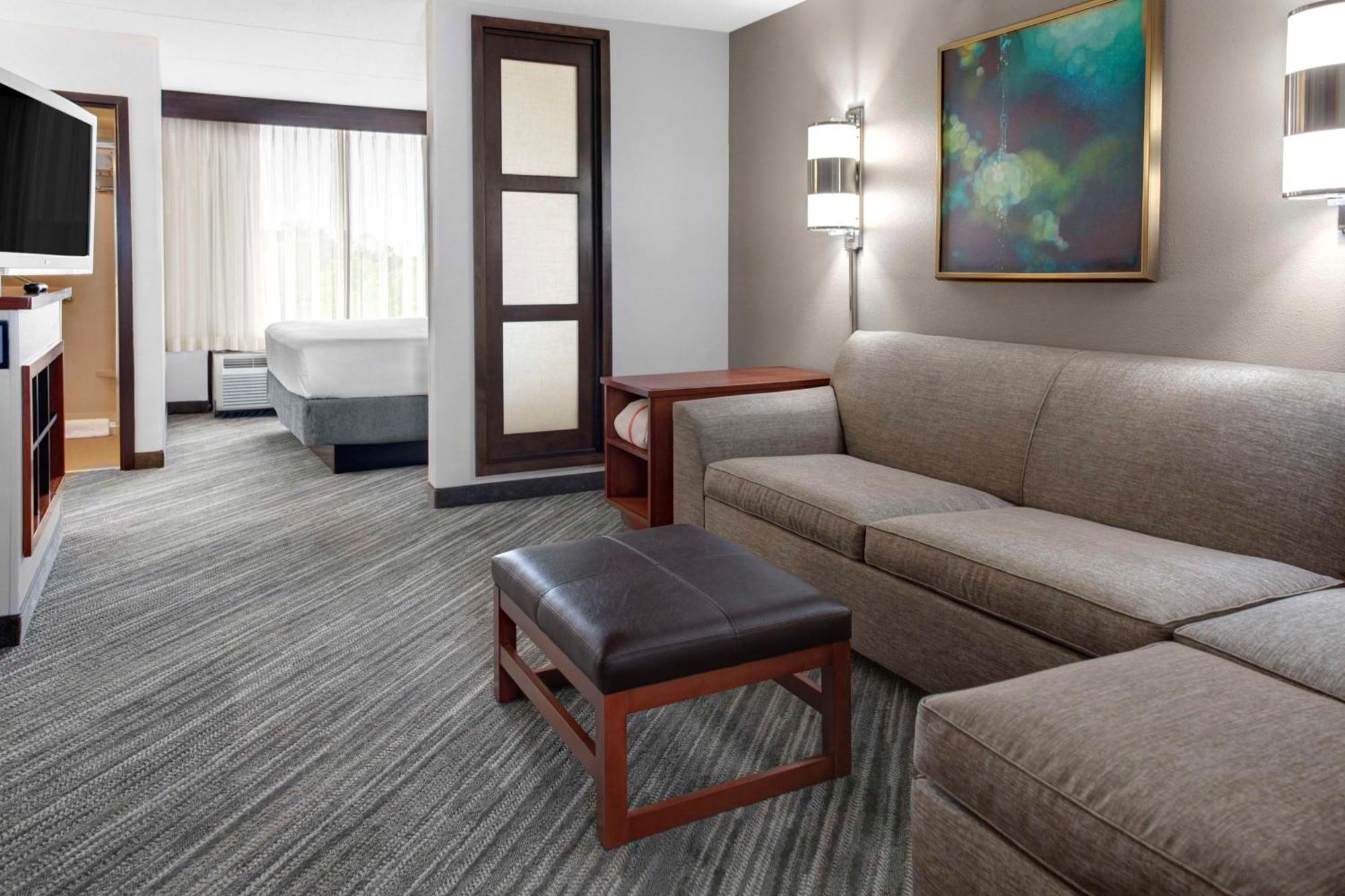Hyatt Place Tampa Busch Gardens Esterno foto