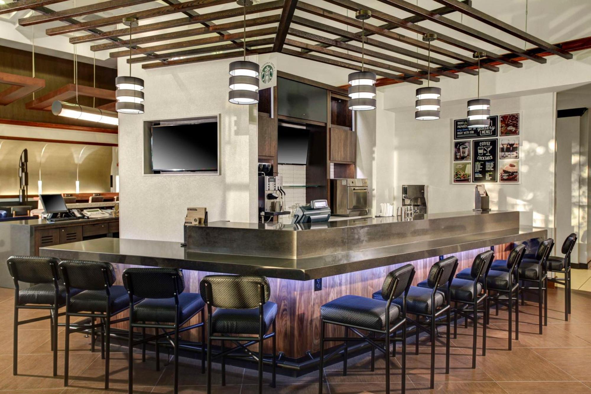 Hyatt Place Tampa Busch Gardens Esterno foto