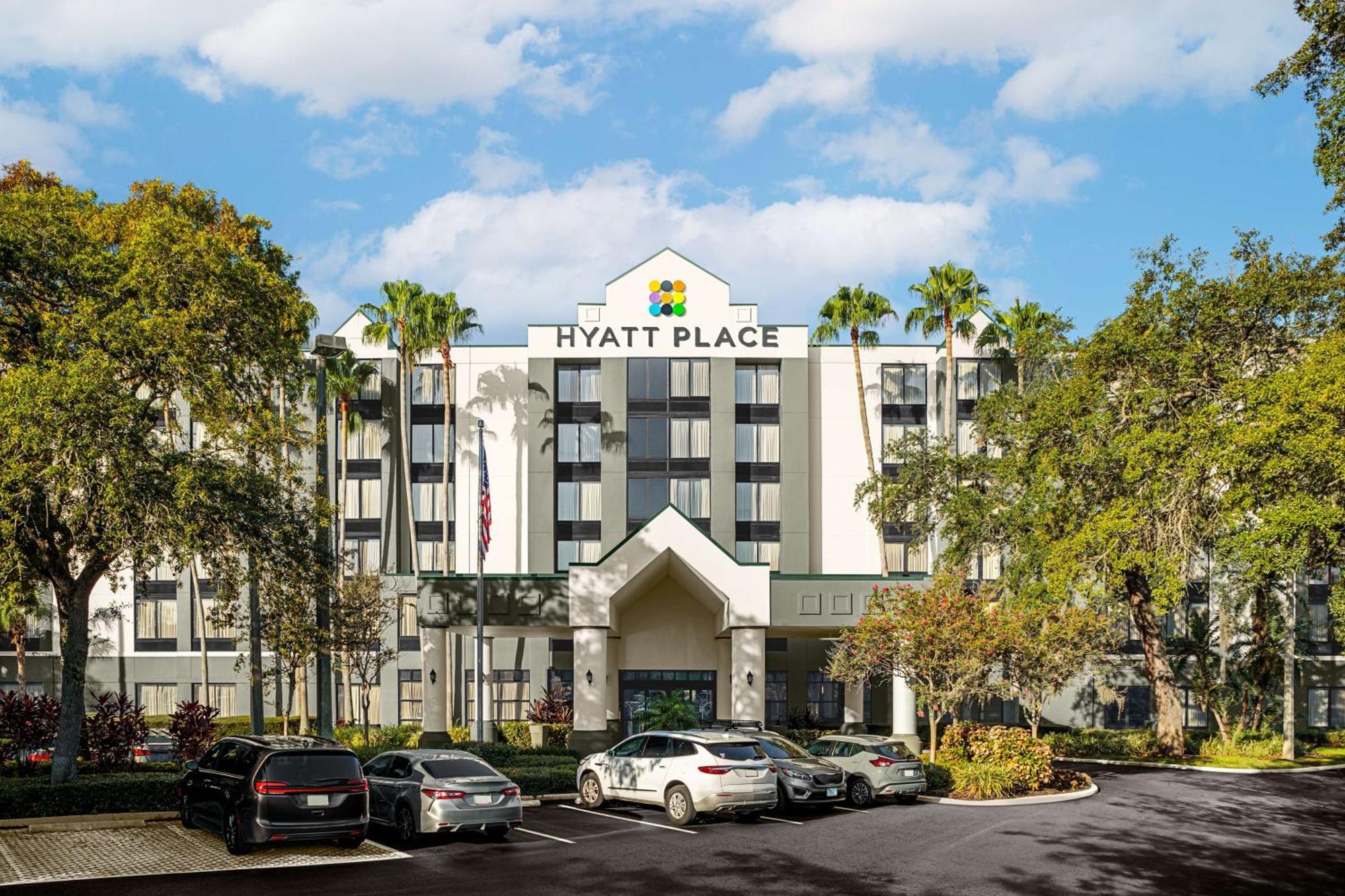 Hyatt Place Tampa Busch Gardens Esterno foto