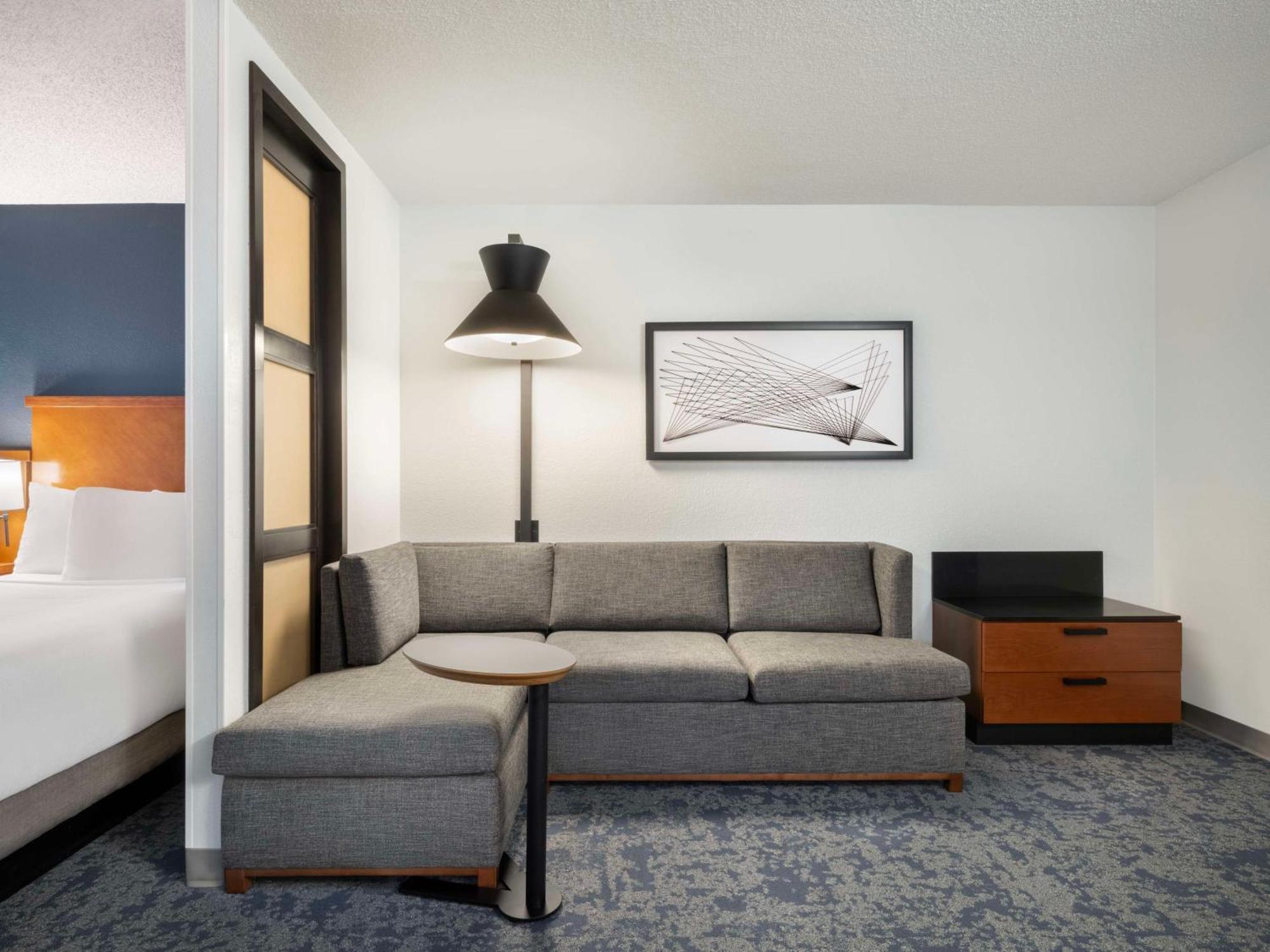 Hyatt Place Tampa Busch Gardens Esterno foto